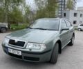 Зеленый Шкода Октавия, объемом двигателя 1.8 л и пробегом 420 тыс. км за 6000 $, фото 1 на Automoto.ua