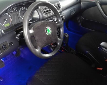 Зеленый Шкода Октавия, объемом двигателя 1.6 л и пробегом 370 тыс. км за 3800 $, фото 4 на Automoto.ua