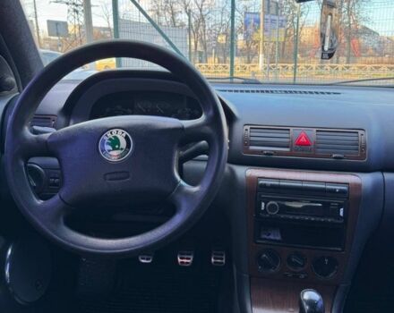 Зеленый Шкода Октавия, объемом двигателя 1.8 л и пробегом 270 тыс. км за 5700 $, фото 4 на Automoto.ua