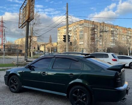 Зеленый Шкода Октавия, объемом двигателя 1.8 л и пробегом 270 тыс. км за 5700 $, фото 1 на Automoto.ua