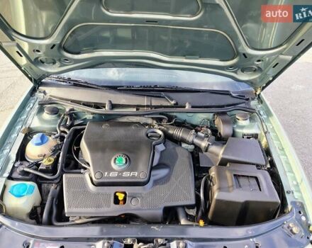 Зелений Шкода Октавія, об'ємом двигуна 1.6 л та пробігом 207 тис. км за 4300 $, фото 40 на Automoto.ua