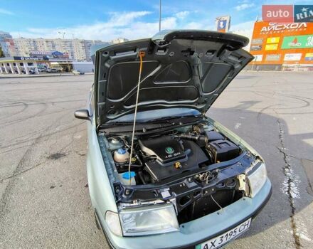Зелений Шкода Октавія, об'ємом двигуна 1.6 л та пробігом 207 тис. км за 4300 $, фото 42 на Automoto.ua