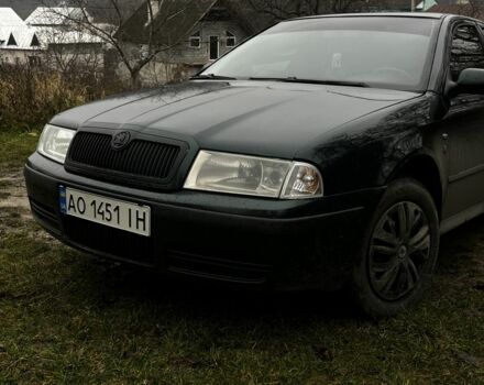 Зеленый Шкода Октавия, объемом двигателя 1.9 л и пробегом 217 тыс. км за 4200 $, фото 1 на Automoto.ua