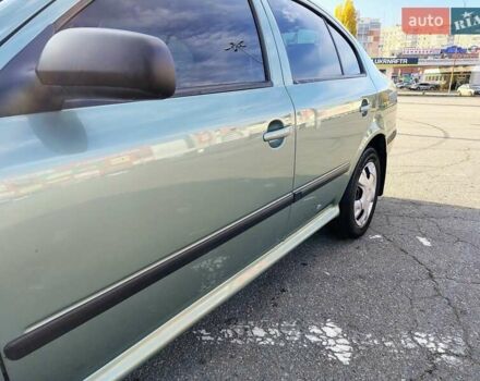 Зелений Шкода Октавія, об'ємом двигуна 1.6 л та пробігом 207 тис. км за 4300 $, фото 8 на Automoto.ua