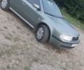 Зелений Шкода Октавія, об'ємом двигуна 1.6 л та пробігом 300 тис. км за 3200 $, фото 1 на Automoto.ua