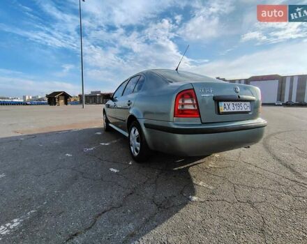 Зелений Шкода Октавія, об'ємом двигуна 1.6 л та пробігом 207 тис. км за 4300 $, фото 6 на Automoto.ua