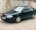 Шкода Октавия 2002 в Ивано-Франковске на Automoto.ua Зеленый Шкода Октавия, объемом двигателя 1.6 л и пробегом 180 тыс. км за 4500 $, фото 9 на Automoto.ua
