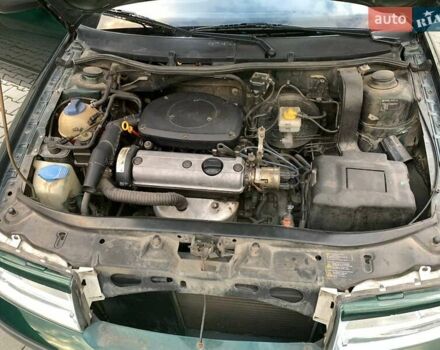 Шкода Октавия 2002 в Ивано-Франковске на Automoto.ua Зеленый Шкода Октавия, объемом двигателя 1.6 л и пробегом 180 тыс. км за 4500 $, фото 35 на Automoto.ua