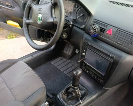 Зелений Шкода Октавія, об'ємом двигуна 2 л та пробігом 259 тис. км за 4200 $, фото 12 на Automoto.ua