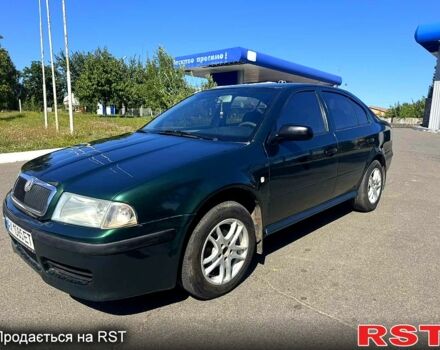Зеленый Шкода Октавия, объемом двигателя 1.6 л и пробегом 280 тыс. км за 3800 $, фото 4 на Automoto.ua