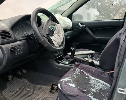 Зелений Шкода Октавія, об'ємом двигуна 1.78 л та пробігом 122 тис. км за 2350 $, фото 7 на Automoto.ua