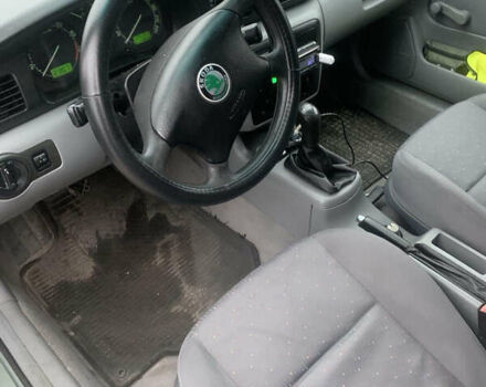 Зеленый Шкода Октавия, объемом двигателя 1.6 л и пробегом 174 тыс. км за 3600 $, фото 4 на Automoto.ua