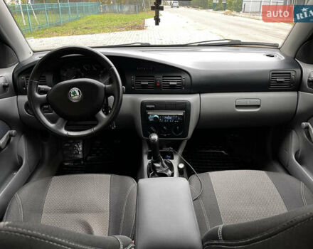 Шкода Октавия 2003 в Врадиевке на Automoto.ua Зеленый Шкода Октавия, объемом двигателя 1.6 л и пробегом 176 тыс. км за 4500 $, фото 8 на Automoto.ua