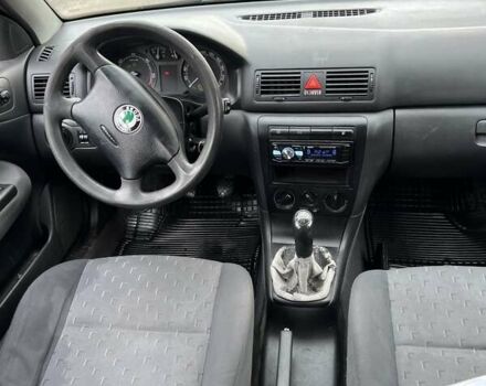 Зеленый Шкода Октавия, объемом двигателя 1.9 л и пробегом 369 тыс. км за 1850 $, фото 4 на Automoto.ua