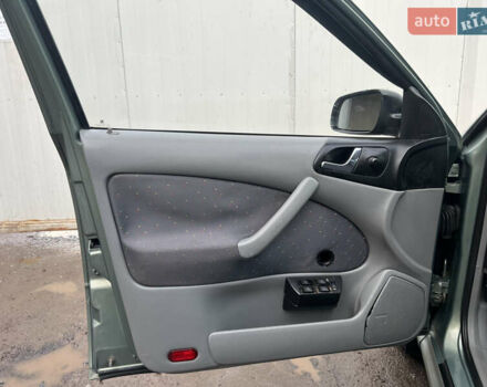 Зеленый Шкода Октавия, объемом двигателя 1.6 л и пробегом 253 тыс. км за 3450 $, фото 21 на Automoto.ua