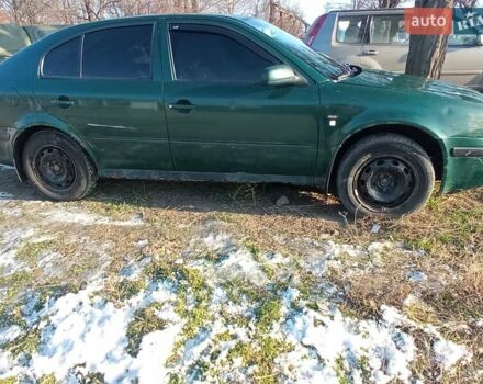 Зеленый Шкода Октавия, объемом двигателя 1.9 л и пробегом 700 тыс. км за 2884 $, фото 1 на Automoto.ua