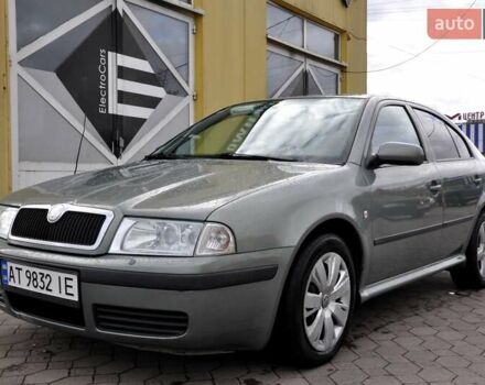 Зеленый Шкода Октавия, объемом двигателя 2 л и пробегом 200 тыс. км за 3800 $, фото 2 на Automoto.ua