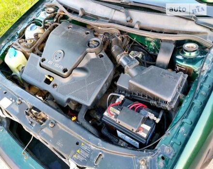 Зелений Шкода Октавія, об'ємом двигуна 1.6 л та пробігом 270 тис. км за 3650 $, фото 51 на Automoto.ua