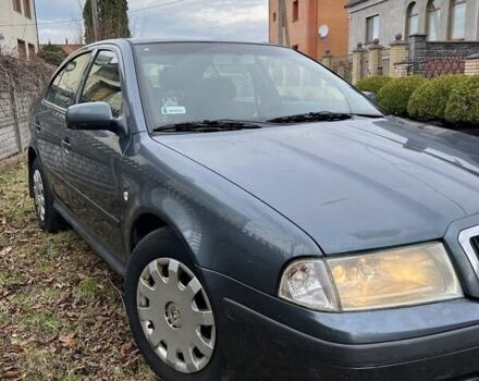 Зеленый Шкода Октавия, объемом двигателя 1.9 л и пробегом 369 тыс. км за 1850 $, фото 2 на Automoto.ua