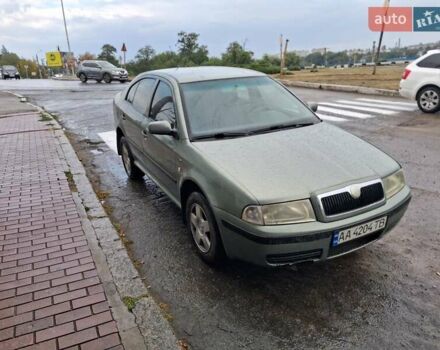 Зелений Шкода Октавія, об'ємом двигуна 1.78 л та пробігом 400 тис. км за 3500 $, фото 4 на Automoto.ua