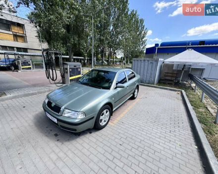 Зеленый Шкода Октавия, объемом двигателя 1.78 л и пробегом 247 тыс. км за 5000 $, фото 1 на Automoto.ua