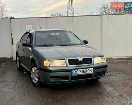 Зеленый Шкода Октавия, объемом двигателя 1.6 л и пробегом 253 тыс. км за 3450 $, фото 1 на Automoto.ua