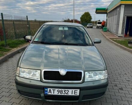 Зеленый Шкода Октавия, объемом двигателя 2 л и пробегом 190 тыс. км за 4000 $, фото 2 на Automoto.ua