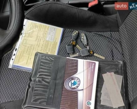 Зеленый Шкода Октавия, объемом двигателя 1.6 л и пробегом 301 тыс. км за 2800 $, фото 11 на Automoto.ua