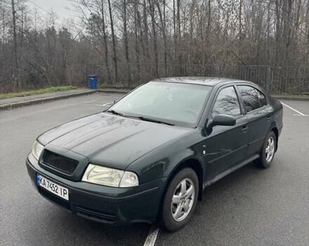Зеленый Шкода Октавия, объемом двигателя 2 л и пробегом 300 тыс. км за 4500 $, фото 1 на Automoto.ua