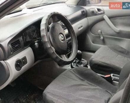 Зеленый Шкода Октавия, объемом двигателя 1.6 л и пробегом 301 тыс. км за 2800 $, фото 7 на Automoto.ua