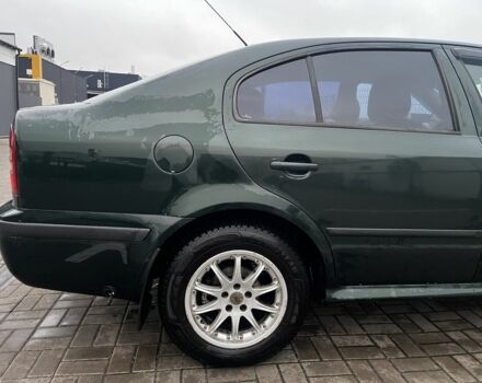 Зелений Шкода Октавія, об'ємом двигуна 2 л та пробігом 375 тис. км за 3187 $, фото 5 на Automoto.ua