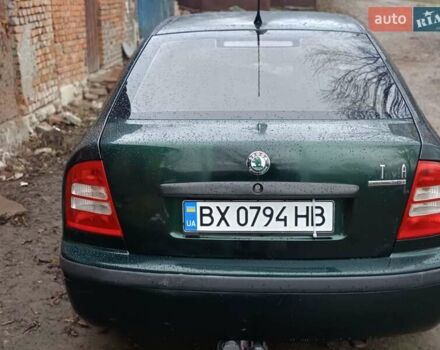 Зеленый Шкода Октавия, объемом двигателя 1.6 л и пробегом 301 тыс. км за 2800 $, фото 2 на Automoto.ua