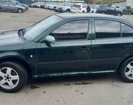 Зеленый Шкода Октавия, объемом двигателя 1.78 л и пробегом 261 тыс. км за 4500 $, фото 2 на Automoto.ua