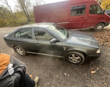 Зеленый Шкода Октавия, объемом двигателя 1.9 л и пробегом 320 тыс. км за 2300 $, фото 1 на Automoto.ua