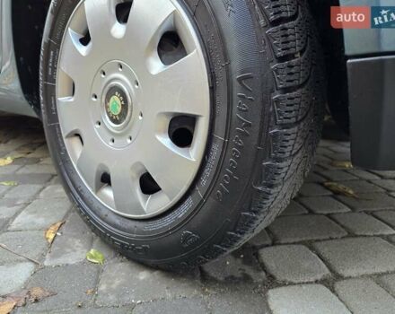 Зеленый Шкода Октавия, объемом двигателя 1.6 л и пробегом 275 тыс. км за 6000 $, фото 14 на Automoto.ua