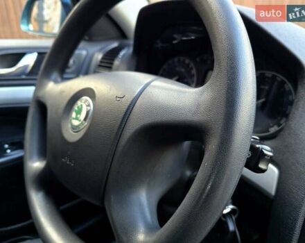 Зеленый Шкода Октавия, объемом двигателя 1.6 л и пробегом 275 тыс. км за 6000 $, фото 62 на Automoto.ua