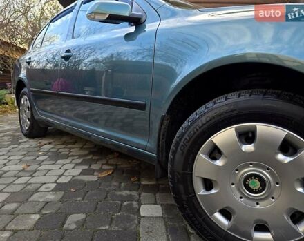 Зеленый Шкода Октавия, объемом двигателя 1.6 л и пробегом 275 тыс. км за 6000 $, фото 5 на Automoto.ua