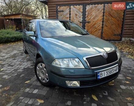 Зеленый Шкода Октавия, объемом двигателя 1.6 л и пробегом 275 тыс. км за 6000 $, фото 1 на Automoto.ua