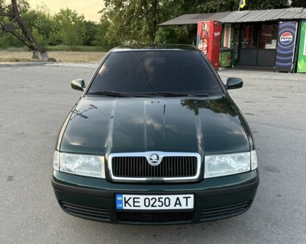 Зеленый Шкода Октавия, объемом двигателя 2 л и пробегом 220 тыс. км за 4999 $, фото 2 на Automoto.ua