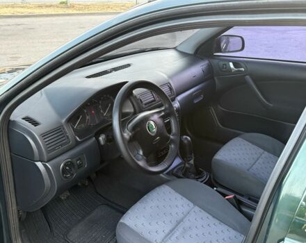 Зеленый Шкода Октавия, объемом двигателя 2 л и пробегом 220 тыс. км за 4999 $, фото 13 на Automoto.ua