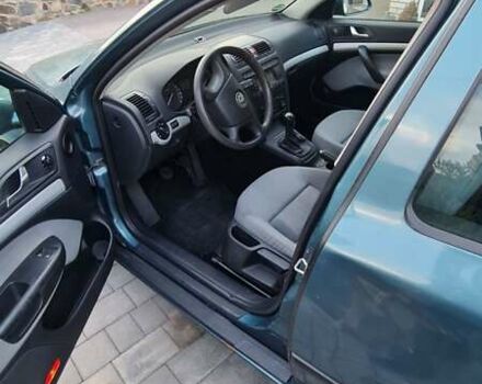 Зеленый Шкода Октавия, объемом двигателя 1.6 л и пробегом 173 тыс. км за 5300 $, фото 7 на Automoto.ua