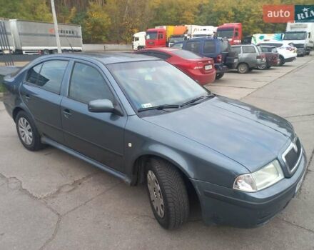 Зеленый Шкода Октавия, объемом двигателя 1.9 л и пробегом 270 тыс. км за 2500 $, фото 3 на Automoto.ua