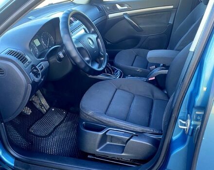 Зелений Шкода Октавія, об'ємом двигуна 1.6 л та пробігом 251 тис. км за 5500 $, фото 7 на Automoto.ua