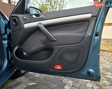 Зеленый Шкода Октавия, объемом двигателя 1.6 л и пробегом 275 тыс. км за 6000 $, фото 49 на Automoto.ua