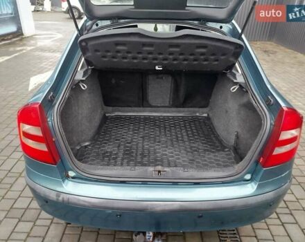 Зелений Шкода Октавія, об'ємом двигуна 1.6 л та пробігом 299 тис. км за 4500 $, фото 6 на Automoto.ua