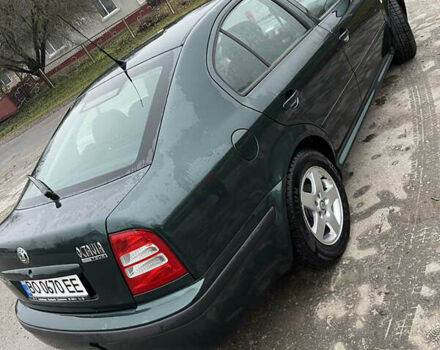 Зеленый Шкода Октавия, объемом двигателя 1.6 л и пробегом 162 тыс. км за 4500 $, фото 13 на Automoto.ua