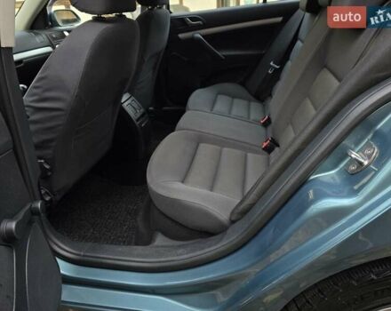 Зеленый Шкода Октавия, объемом двигателя 1.6 л и пробегом 275 тыс. км за 6000 $, фото 105 на Automoto.ua