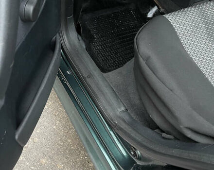 Зеленый Шкода Октавия, объемом двигателя 1.6 л и пробегом 162 тыс. км за 4500 $, фото 11 на Automoto.ua