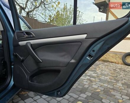 Зеленый Шкода Октавия, объемом двигателя 1.6 л и пробегом 275 тыс. км за 6000 $, фото 82 на Automoto.ua