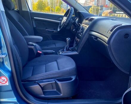 Зелений Шкода Октавія, об'ємом двигуна 1.6 л та пробігом 251 тис. км за 5500 $, фото 8 на Automoto.ua